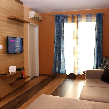 Club 218 Wellness Luxus Appartamento Siófok