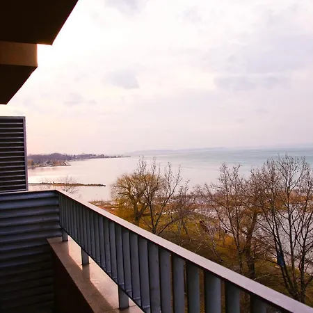 Club 218 Wellness Luxus Siófok