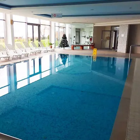 Club 218 Wellness Luxus شيوفوك