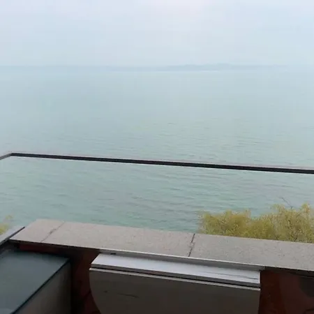 Club 218 Wellness Luxus * Siófok