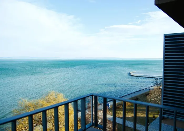 Club 218 Wellness Luxus * Siófok